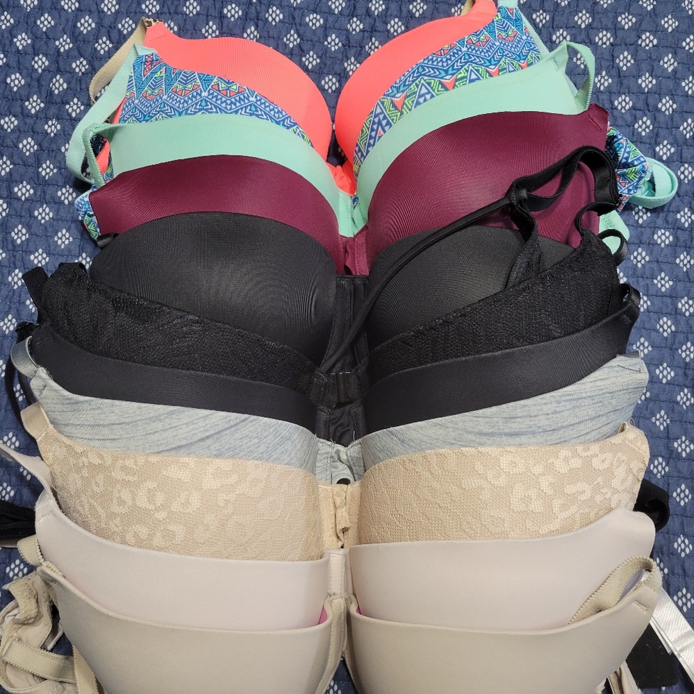 Victoria Secret Pink 36C bras